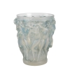 RENE LALIQUE (1860-1945) Vase « Bacchantes » Opalescent | Biron ||||||||||||||