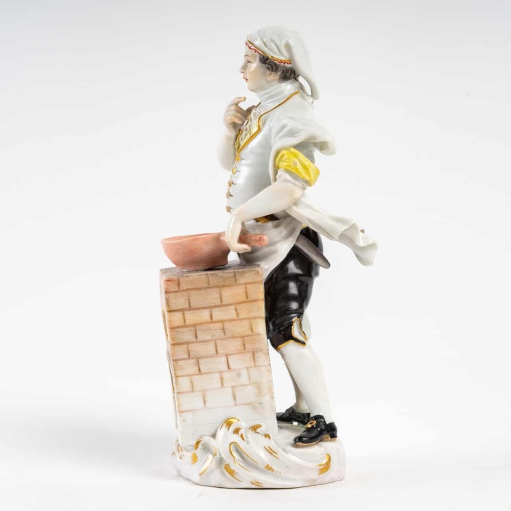 Le cuisinier, Meissen, « Les cris de Paris », XIXe siècle. | Biron Le cuisinier, Meissen, "Les cris de Paris", XIXe siècle.