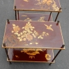 1950′ Paire de Tables Maison Baguès Décor Bambou en Bronze Doré Avec Plateaux Laque de Chine 60 X 35 X H 56