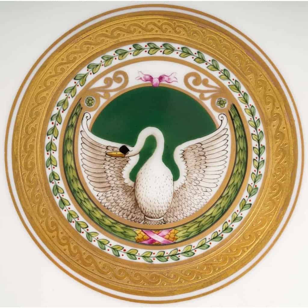 Service en porcelaine de Limoges, style Empire XIXème