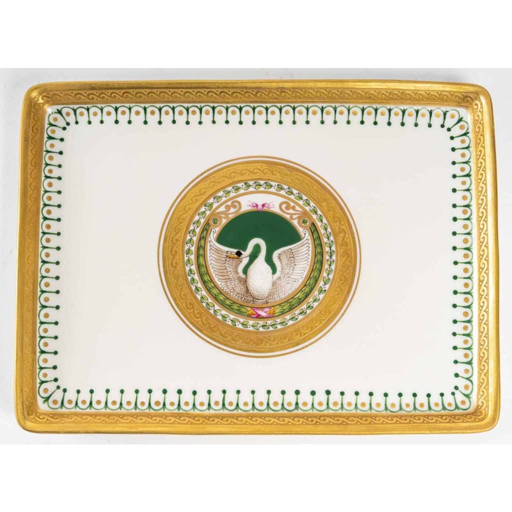 Service en porcelaine de Limoges, style Empire XIXème