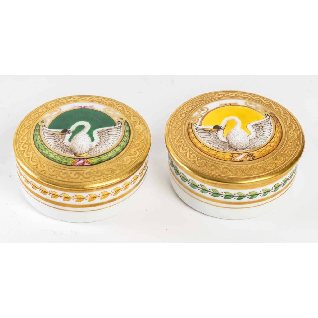Service en porcelaine de Limoges, style Empire XIXème