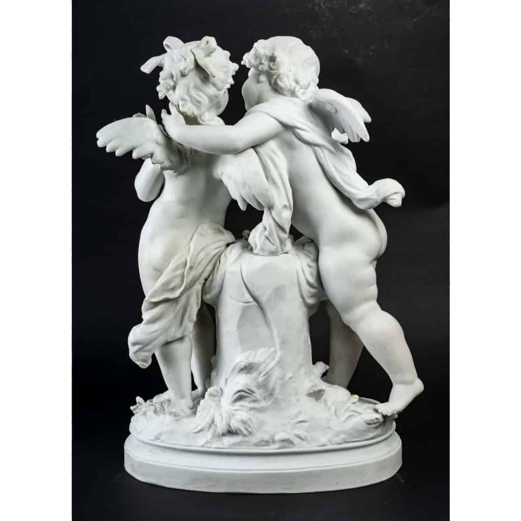 Sculpture biscuit « Amours aux fleurs » | Biron Sculpture biscuit "Amours aux fleurs"