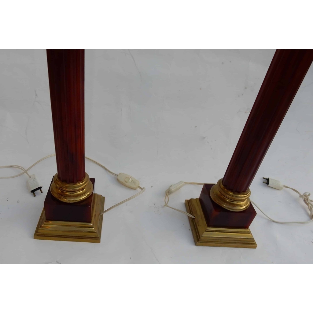 1950/70 Paire De Lampes Maison Jansen, Laiton et Bakélite, Couleur Ambré | Biron 1950/70 Paire De Lampes Maison Jansen, Laiton et Bakélite, Couleur Ambré