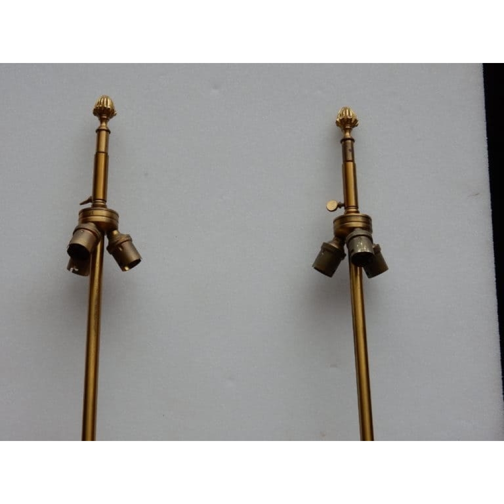 1950/70 Paire de Lampes en Bronze et Oeuf en Resine Fractable Signée Charles | Biron 1950/70 Paire de Lampes en Bronze et Oeuf en Resine Fractable Signée Charles