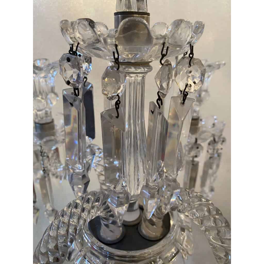 1950′ Paire de Chandeliers 4 Branches Socles Perlés Et Signés En Relief BACCARAT H 55 cm