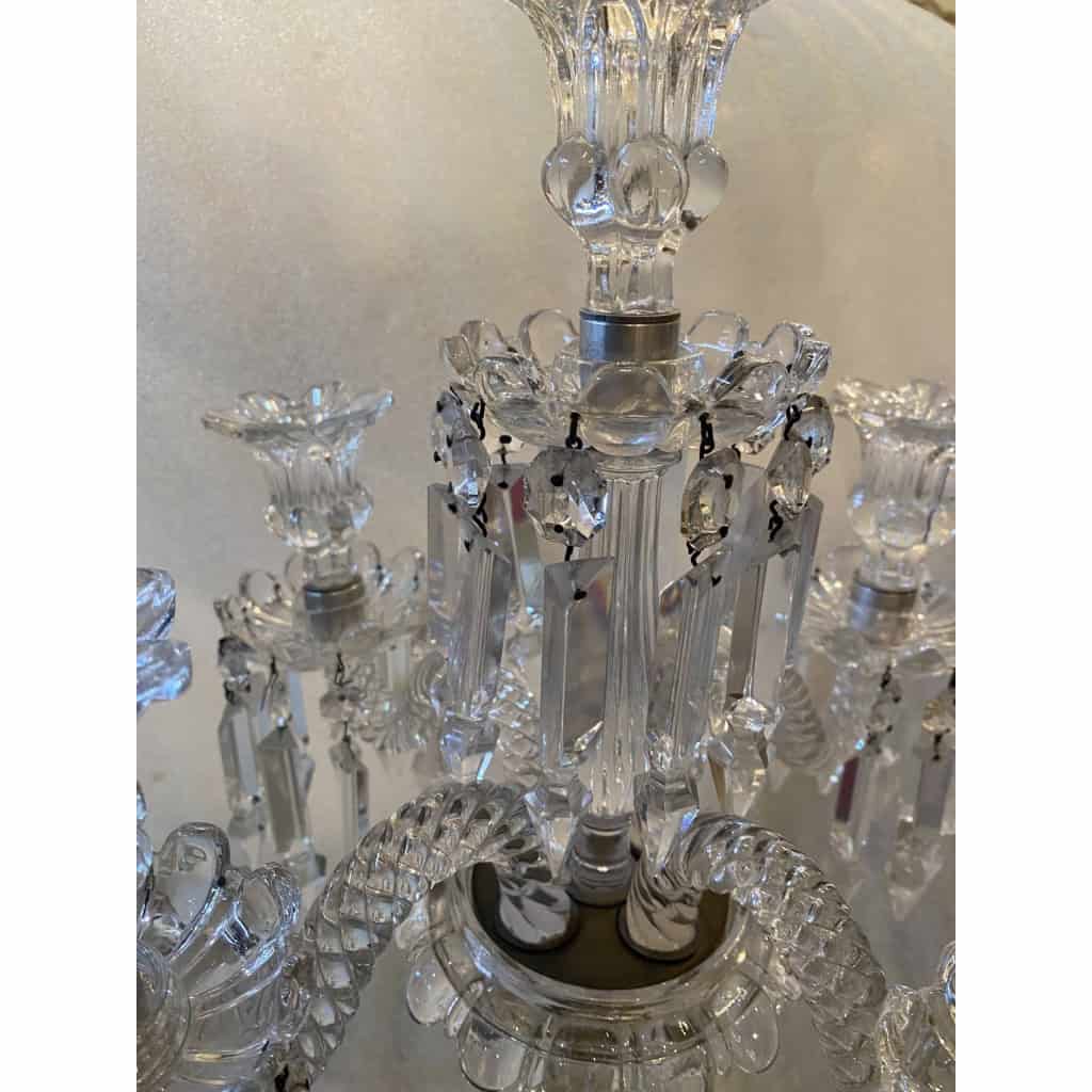 1950′ Paire de Chandeliers 4 Branches Socles Perlés Et Signés En Relief BACCARAT H 55 cm