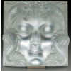 Lalique France : «Masque de femme» Plaque Décorative, Support Métal | Biron Lalique France : «Masque de femme» Plaque Décorative, Support Métal