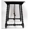 Table espagnole du XIXème siècle. | Biron Table espagnole du XIXème siècle.