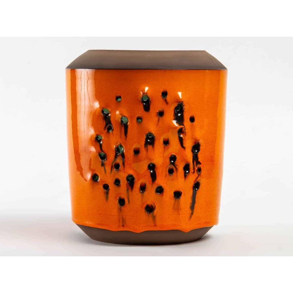 Vase » hommage à Fontana » par Salvatore Parisi – exposition en cours | Biron ||||||||