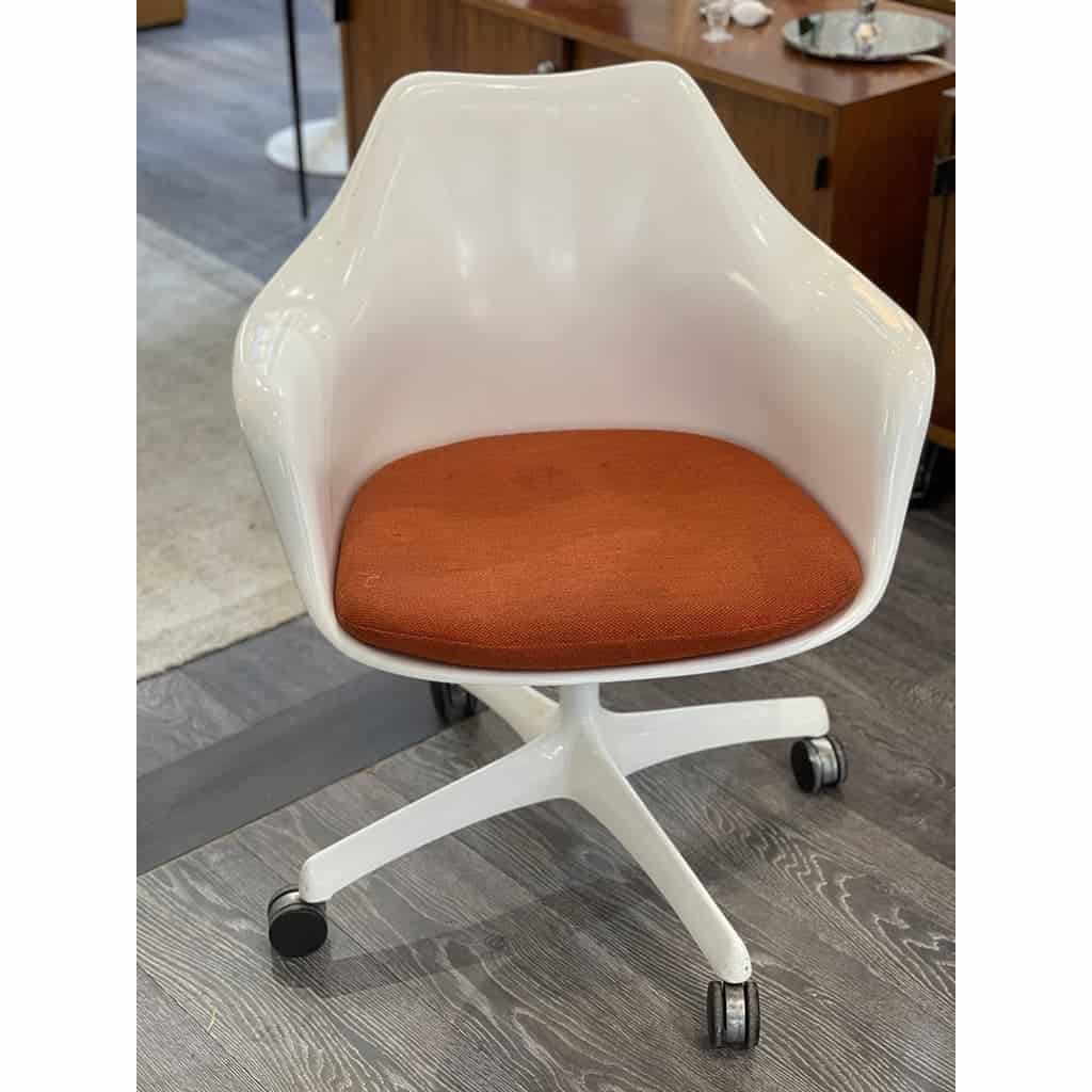 Eero Saarinen pour Knoll : Paire de Fauteuil Exécutive Tulipe 1964