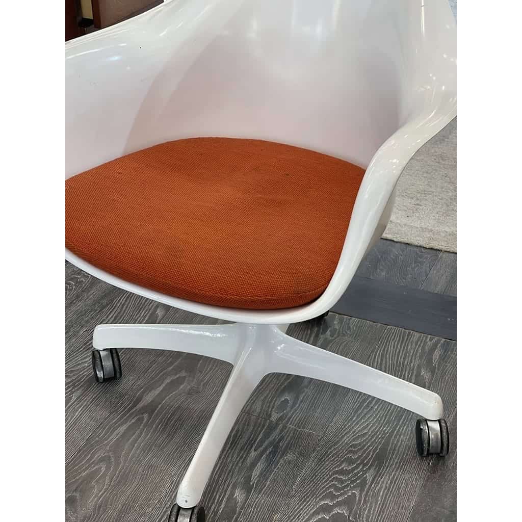 Eero Saarinen pour Knoll : Paire de Fauteuil Exécutive Tulipe 1964