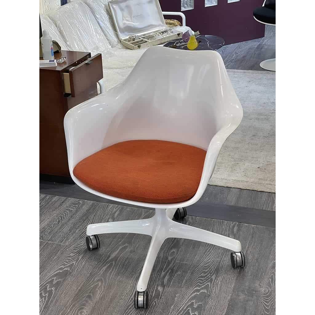 Eero Saarinen pour Knoll : Paire de Fauteuil Exécutive Tulipe 1964