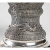 Paire de vases en métal argenté, Asie début du XXème siècle | Biron Paire de vases en métal argenté, Asie début du XXème siècle