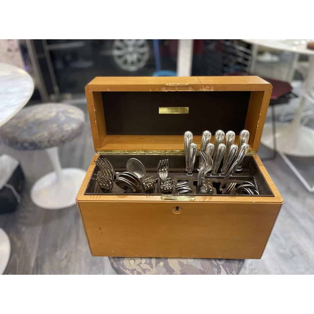 Christofle : Ménagère « ALBI » Métal argenté 127 pièces. | Biron Christofle : Ménagère "ALBI " Métal argenté 127 pièces.