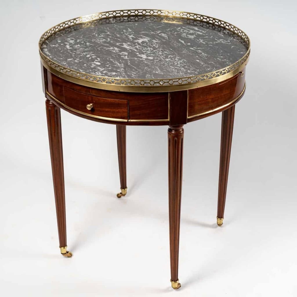 Table bouillotte d'époque Louis XVI (1774 - 1793).