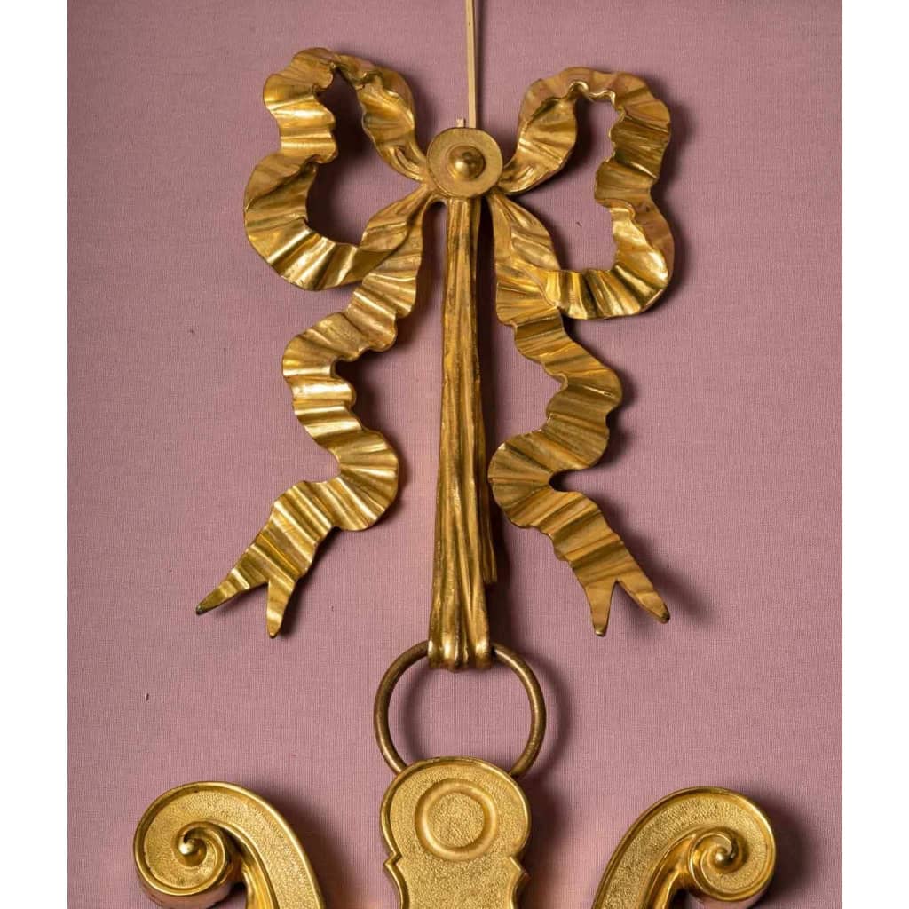 Important cartel d’applique en bronze doré d’époque louis XVI | Biron Important cartel d’applique en bronze doré d’époque louis XVI