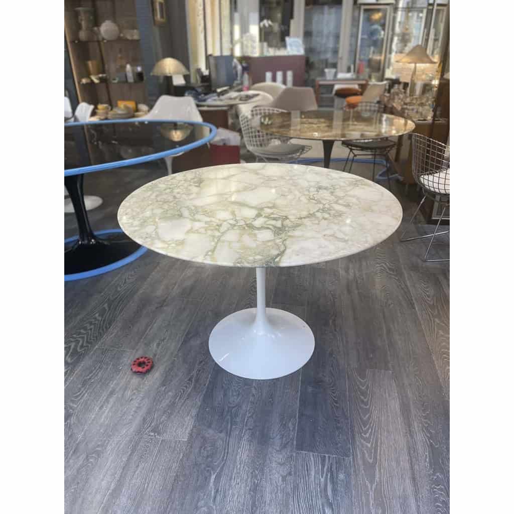 Eero SAARINEN pour KNOLL : Table de salle à manger | Biron Eero SAARINEN pour KNOLL : Table de salle à manger