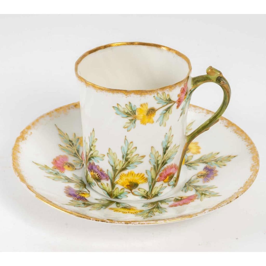 8 tasses art nouveau, Bac et Perigault (1875-1897) | Biron 8 tasses art nouveau, Bac et Perigault (1875-1897)