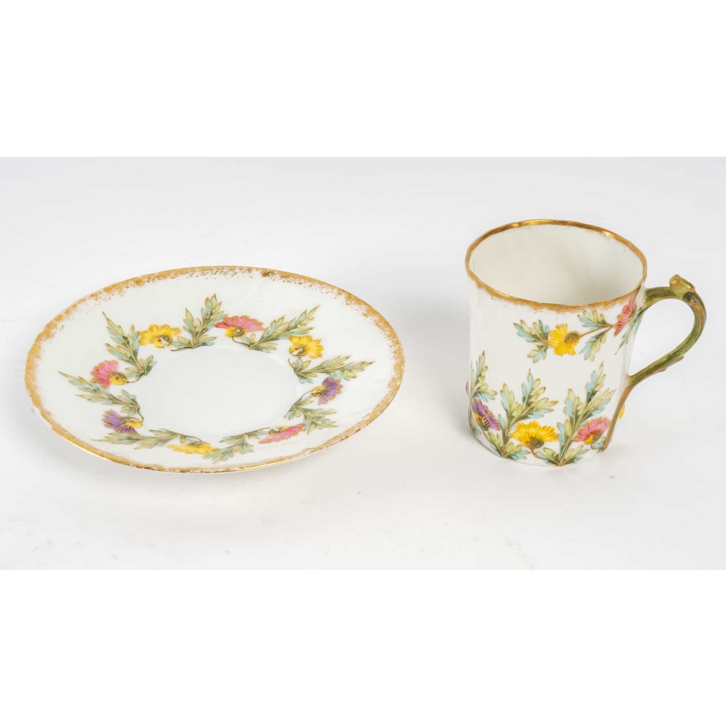 8 tasses art nouveau, Bac et Perigault (1875-1897) | Biron 8 tasses art nouveau, Bac et Perigault (1875-1897)