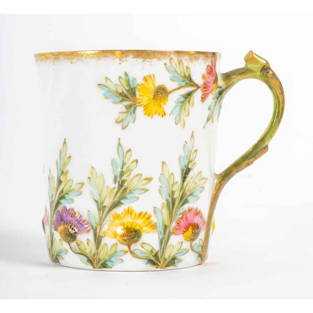 8 tasses art nouveau, Bac et Perigault (1875-1897) | Biron 8 tasses art nouveau, Bac et Perigault (1875-1897)