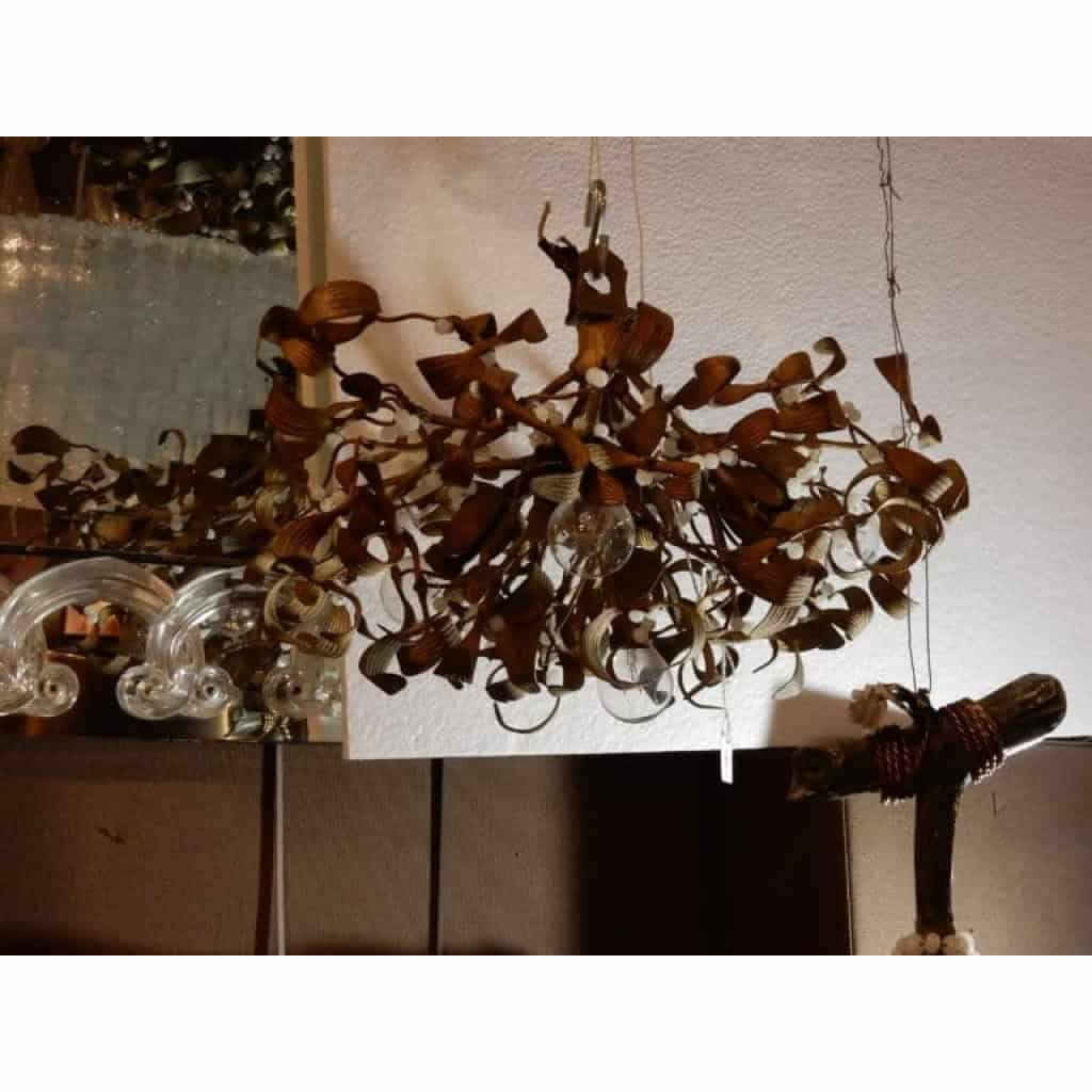 1900′ Lustre Boule de Gui en Bronze Art Nouveau à 5 Lampes Diamètre 45 cm | Biron 1900′ Lustre Boule de Gui en Bronze Art Nouveau à 5 Lampes Diamètre 45 cm