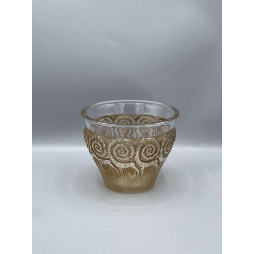 René LALIQUE (1860 – 1945) Vase Rennes – 1933 | Biron René LALIQUE (1860 - 1945) Vase Rennes - 1933