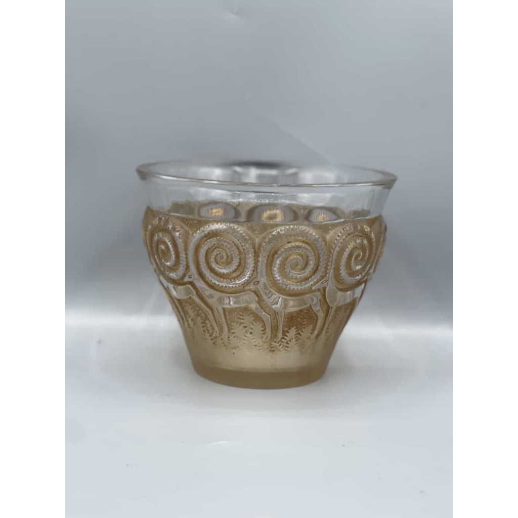 René LALIQUE (1860 – 1945) Vase Rennes – 1933 | Biron René LALIQUE (1860 - 1945) Vase Rennes - 1933