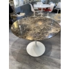 KNOLL & Eero Saarinen designer «Tulip » : Table Ø 91 cm Marbre Emperador | Biron KNOLL & Eero Saarinen designer «Tulip » : Table Ø 91 cm Marbre Emperador