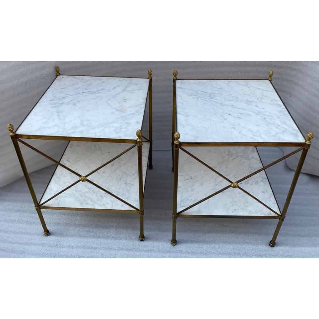 1950/70′ Paire De Bouts De Canapés en Laiton à 2 Niveaux Maison Baguès Plateaux Marbre Blanc Veiné 42 X 50 X H 54 cm