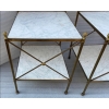 1950/70′ Paire De Bouts De Canapés en Laiton à 2 Niveaux Maison Baguès Plateaux Marbre Blanc Veiné 42 X 50 X H 54 cm