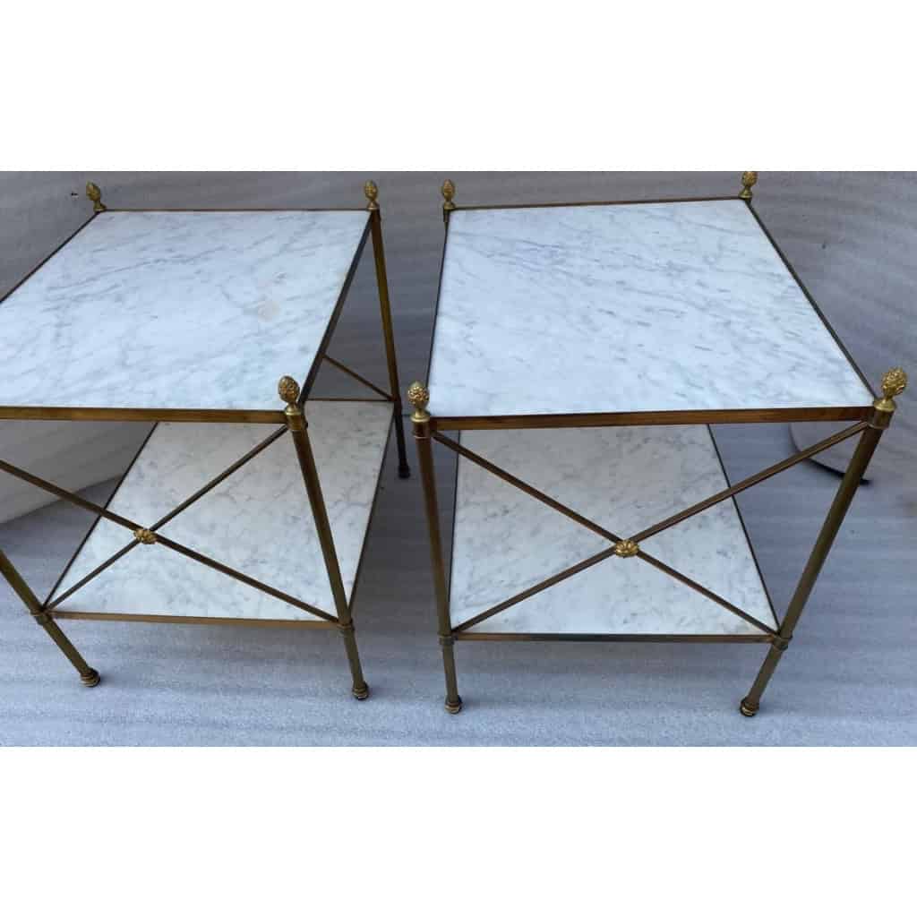 1950/70′ Paire De Bouts De Canapés en Laiton à 2 Niveaux Maison Baguès Plateaux Marbre Blanc Veiné 42 X 50 X H 54 cm