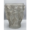 René Lalique, Vase » Bacchantes « , 1940. | Biron René Lalique, Vase " Bacchantes ", 1940.