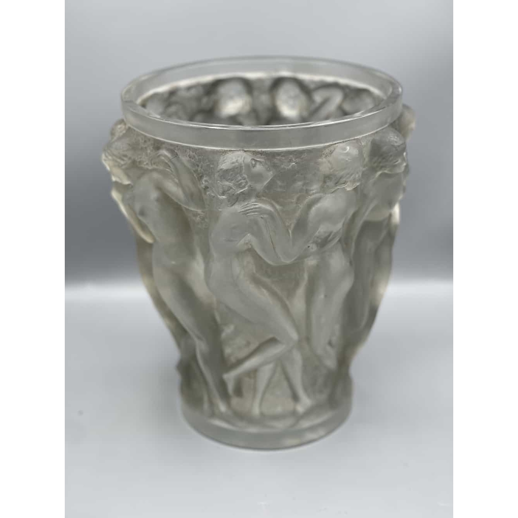 René Lalique, Vase » Bacchantes « , 1940. | Biron René Lalique, Vase " Bacchantes ", 1940.
