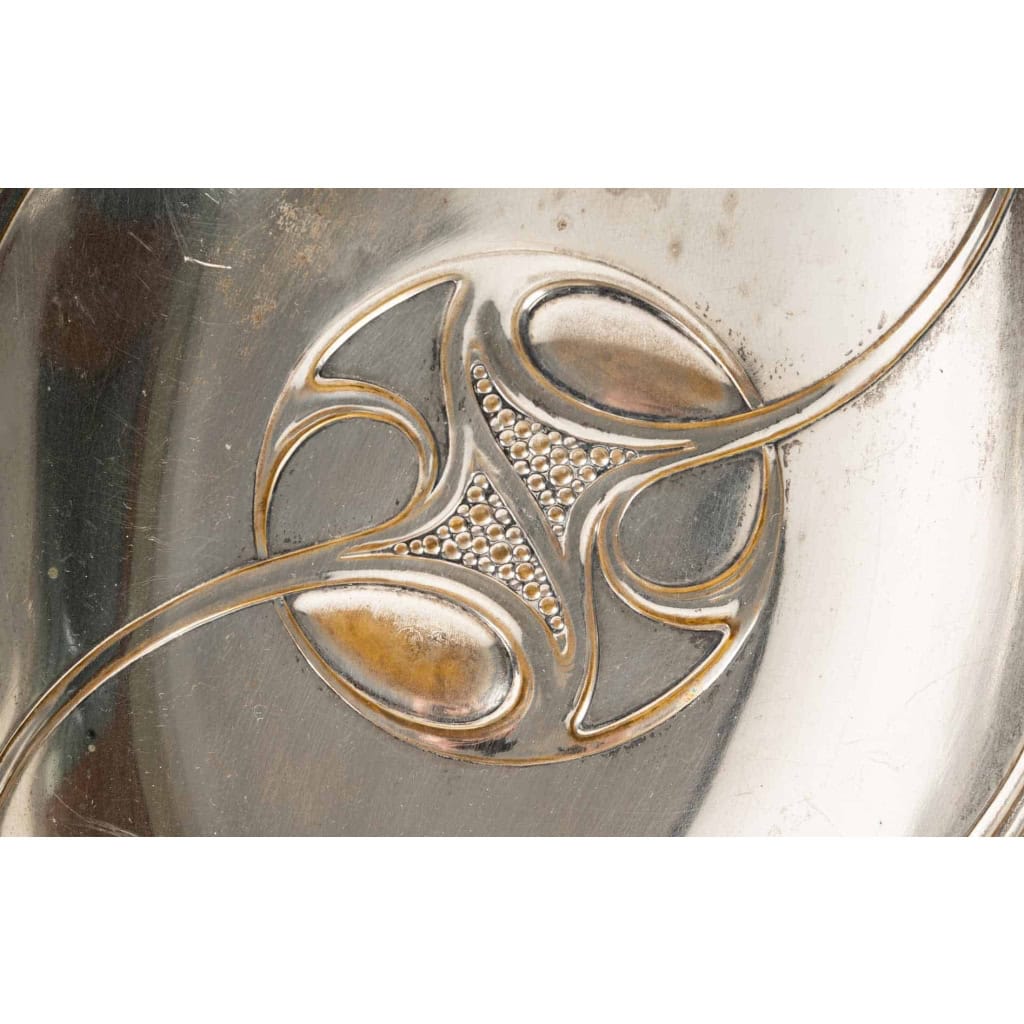 Coupe en métal argenté, 1900 | Biron Coupe en métal argenté, 1900