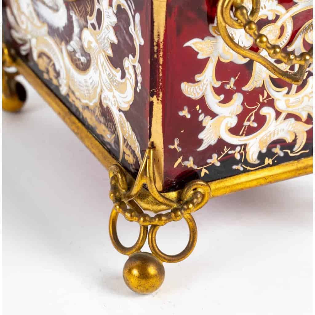 Coffret rectangulaire en bohème, XIXème siècle | Biron Coffret rectangulaire en bohème, XIXème siècle