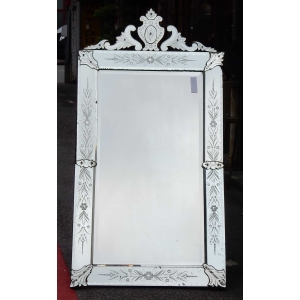 1900′ Miroir Vénitien A Décor Floral et Fronton 172 x 89 cm