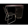 Bureau style BAUHAUS en bois peint et pieds tubulaires en métal plateau gainé de similicuir noir | Biron Bureau style BAUHAUS en bois peint et pieds tubulaires en métal plateau gainé de similicuir noir