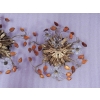1970′ Paire de Plafonniers ou Appliques à Décor de Fleurs et Feuilles en Métal Doré Style Maison Baguès ou Banci | Biron 1970′ Paire de Plafonniers ou Appliques à Décor de Fleurs et Feuilles en Métal Doré Style Maison Baguès ou Banci