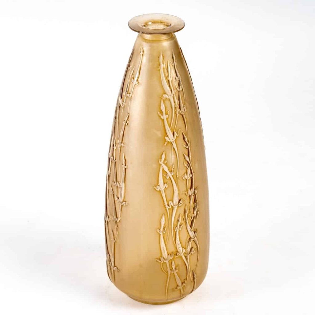 Vase "Quatre Groupes de Lézards" Verre Blanc Patiné Sépia de René LALIQUE