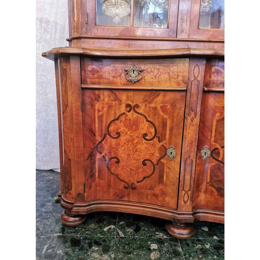 Buffet Hollandais Marqueté. | Biron Buffet Hollandais Marqueté.