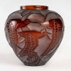 Vase « Courlis » Verre Ambre de René LALIQUE | Biron Vase "Courlis" Verre Ambre de René LALIQUE