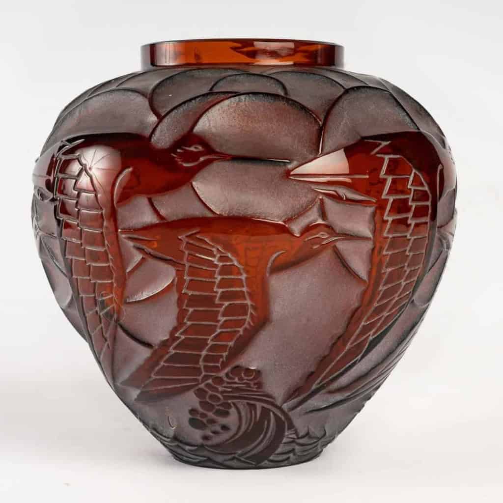Vase « Courlis » Verre Ambre de René LALIQUE | Biron Vase "Courlis" Verre Ambre de René LALIQUE