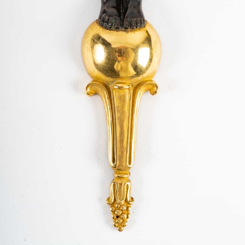 Paire d’appliques de style 1er Empire d’époque Napoléon III (1852 – 1870). | Biron Paire d'appliques de style 1er Empire d'époque Napoléon III (1852 - 1870).