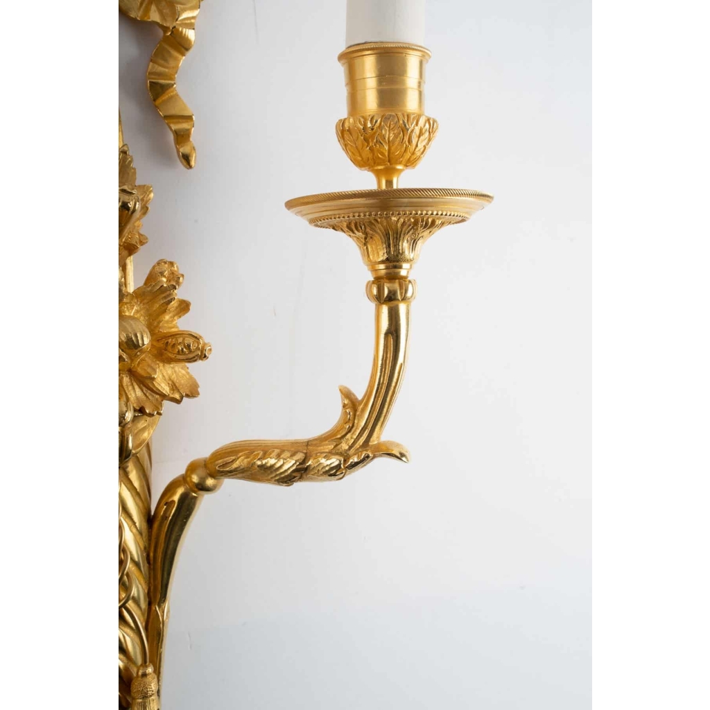 Paire d’appliques de style Louis XVI. | Biron Paire d'appliques de style Louis XVI.