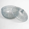 Boîte « Eglantines » Verre Blanc Patiné Bleu de René LALIQUE | Biron Boîte « Eglantines » Verre Blanc Patiné Bleu de René LALIQUE