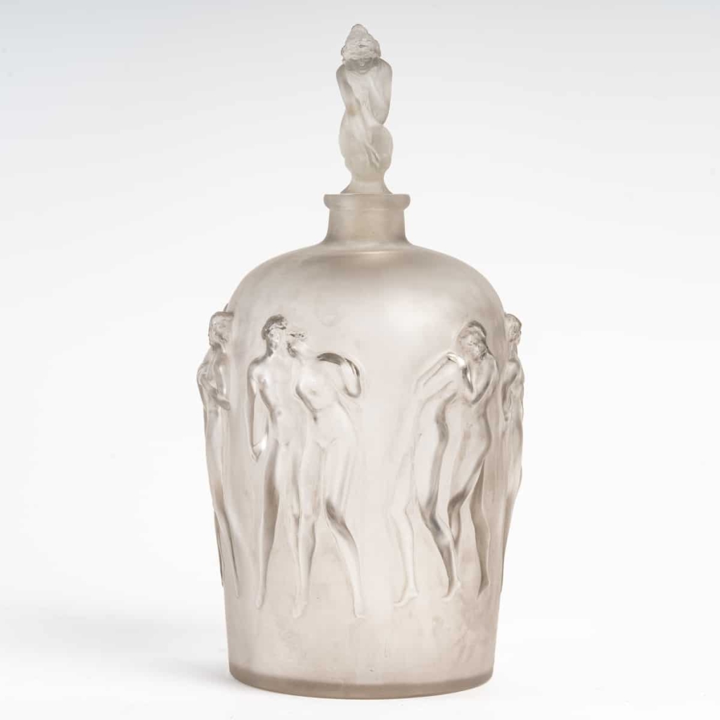 Vase « Douze Figurines avec Bouchon Figurine » Verre Blanc Patiné Gris de René LALIQUE | Biron |||||||||