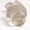 Vase « Douze Figurines avec Bouchon Figurine » Verre Blanc Patiné Gris de René LALIQUE | Biron Vase "Douze Figurines avec Bouchon Figurine" Verre Blanc Patiné Gris de René LALIQUE
