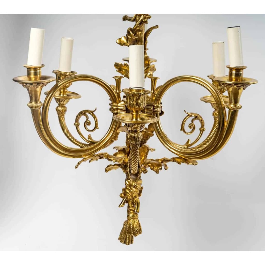 Lustre en bronze doré à 6 lumières, XIXème siècle | Biron Lustre en bronze doré à 6 lumières, XIXème siècle