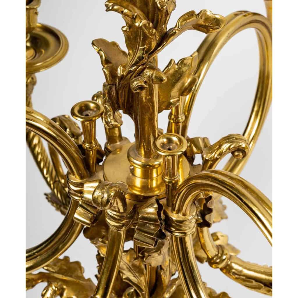 Lustre en bronze doré à 6 lumières, XIXème siècle | Biron Lustre en bronze doré à 6 lumières, XIXème siècle